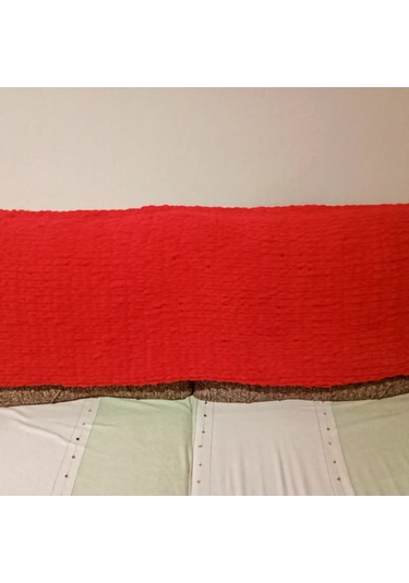 El Örmesi Puffy Tv Battaniye Kırmızı