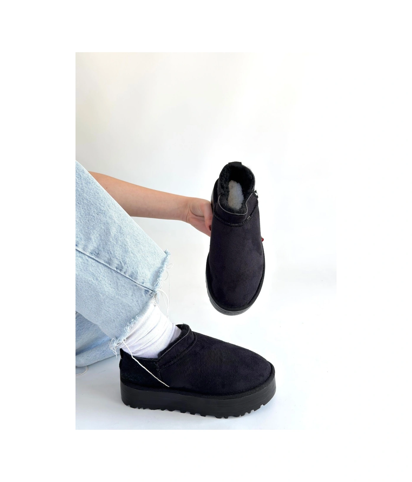 Mitay Siyah Süet Bot Resimdeki Renk