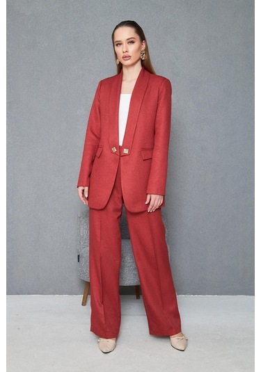 Kare Düğmeli Yünefekt Takım Kırmızı Kırmızı
