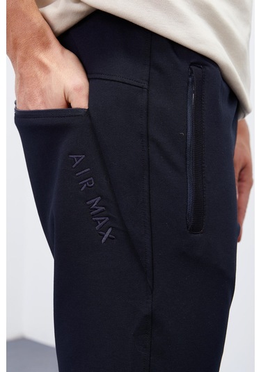 Tommy Life Lacivert Fermuar Cepli Dar Kalıp Jogger Erkek Eşofman Alt - 84343 Lacivert