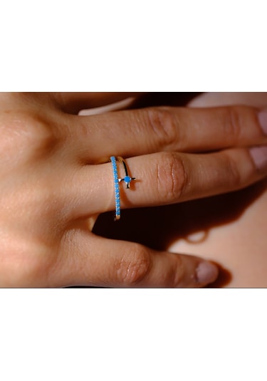 Firuze Taşlı Yarım Tur Sarmalı Modern Tasarım 925 Ayar Gümüş Kadın Yüzük Günlük-hediyelik