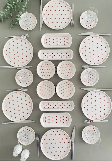 Love 6 Kişilik 20 Parça Kırmızı Kalp Model Kahvaltı Takımı Kırmızı