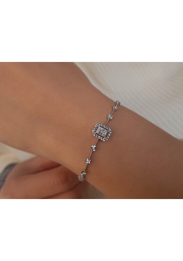 Sirius Işıltı Efektli Baget Pırlanta Su Yolu Bileklik 0847B0002