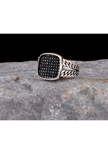 925 Ayar Gümüş Siyah Renk Mikro Taşlı Örgü Model Yüzük
