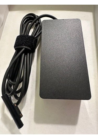 15 Volt 6.33 Amper Microsoft Uyumlu Surface Pro7 Adaptör