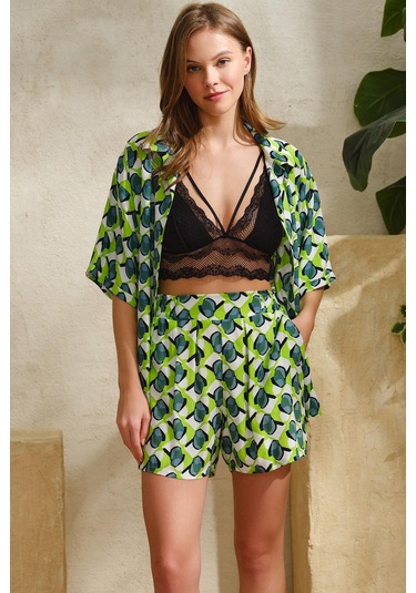 Anıl 5741 Kadın Dokuma Viskon Önden Düğmeli Yarım Kollu Gömlek Ve Yandan Cepli Şort Pijama Takım 001