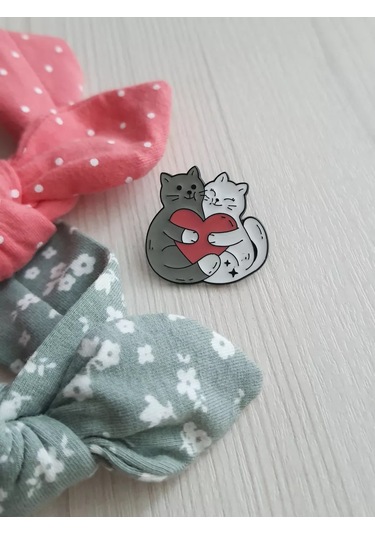 Proshik Kalpli Yavru Kedi Broş Rozhe 242627787 Beyaz