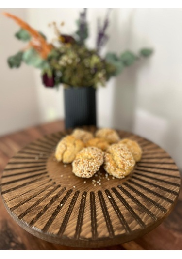 Doğal Ahşap Sunumluk Standı , Ahşap Kek Standı , Ayaklı Doğal Ahşap Sunumluk Siyah Ceviz