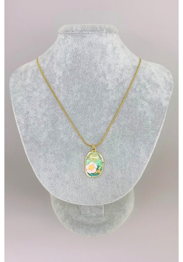 Gold Renkli Çiçek Charmlı İnci Detaylı Mineli Çelik Kolye Altın