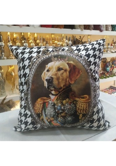 Kazayağı Desenli Köpek Figürlü Kırlent Kılıfı
