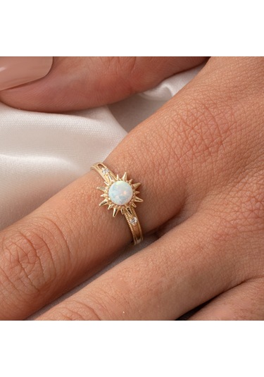 Gümüş Yüzük - Oval Kesim Opal Taşlı Güneş Tasarım 925 Ayar Gümüş Yüzük Sarı
