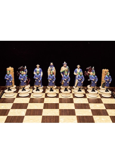 Osmanlı - Haçlı Satranç Takımı Şah 8 Cm Orta Çağ In Efsanevi Mücadelesi Sadece Figür