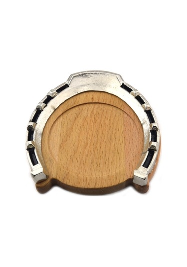 At Nalı Metal Rölyefli Doğal Ahşap Bardak Altlığı Ahşap