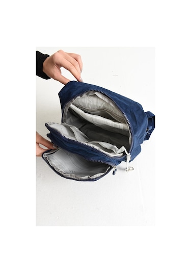 Ultra Hafif Kadın Sırt Ve El Çantası Laci Model: 571-5a - Lacivert