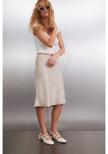 GRIMELANGE Thalıtha Kadın Saten Görünümlü Kumaş Beli Lastikli Örme Gri Etek Gri