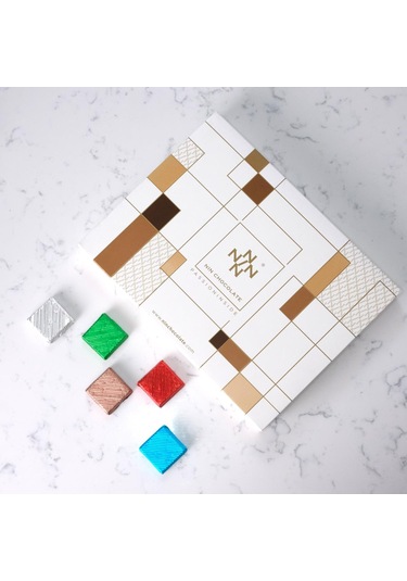 Nin Beyaz Kutu Lux İnce Kare Çikolata