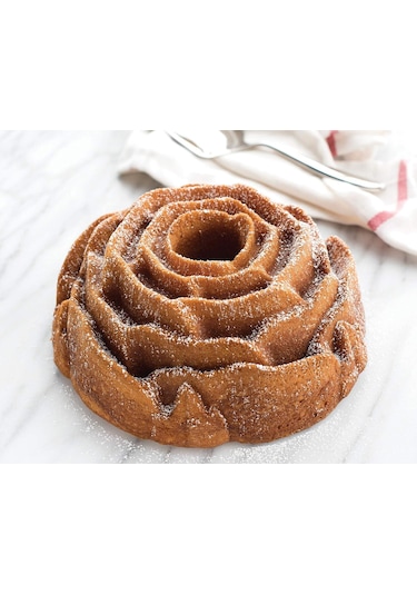Nordicware Gül Bundt Kek Kalıbı Renkli