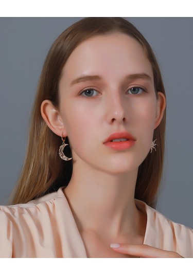 Moveevo Altın Renkli Asimetrik Güneş Ay Desenli Kolye Küpe, 4.22g Allyuminyum, Yeni, Ayrı Paketleme Gold