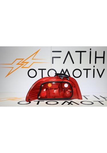 Toyota Avensis 98/02 Sağ Stop Lambası R