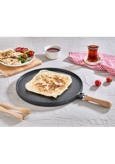 Zümrüt Gözleme Tavası 34 Cm Siyah