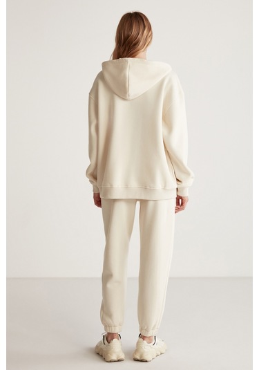 Ametıs Kadın Oversize Organik Pamuklu Metal Fermuarlı Kapüşonlu Vanilya Sweatshirt