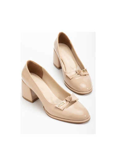Büyük Beden Kadın Kalın Topuklu Ayakkabı Ten Rugan Fiyonklu Yuvarlak Burun-4301 Ten