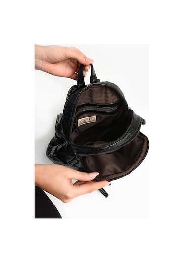 Y.s.deri Mini Boy Kadın Sırt Çantası Vegan Deri Bayan Sırt Çantası 27 20 Cm Yumuşak Doku Çok Cepli 001