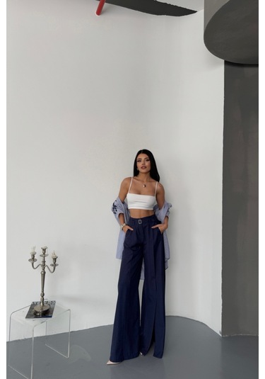 Soonaksesuar Salaş Önden Yırtmaç Detaylı Bel Kemerli Pantolon - Lacivert Lacivert