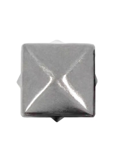 Süs Tırnaklı Çakma Kare Piramit 7 Mm 20 Adet Metal Trok