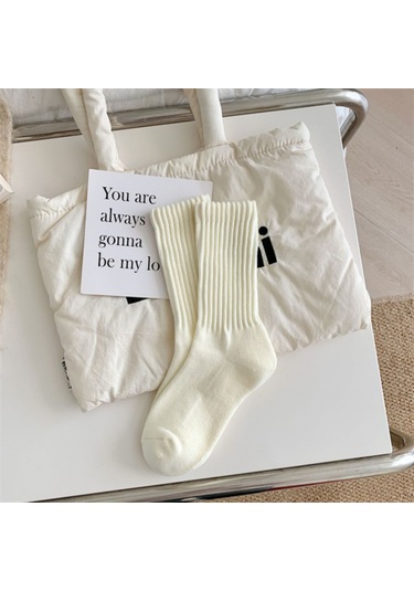 Monyee Bej 27cm Uzunlukta Dik Çizgili Kumaş Çorap - 95% Poliester 5% Spandeks 1 Adet Bej