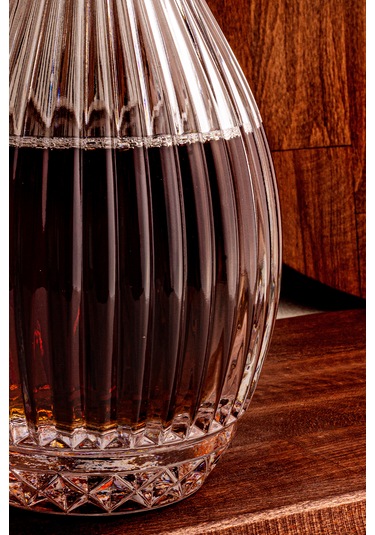 Snippy Nivora - El Yapımı Üfleme Cam Lüx Sürahi Karaf 1 Lt