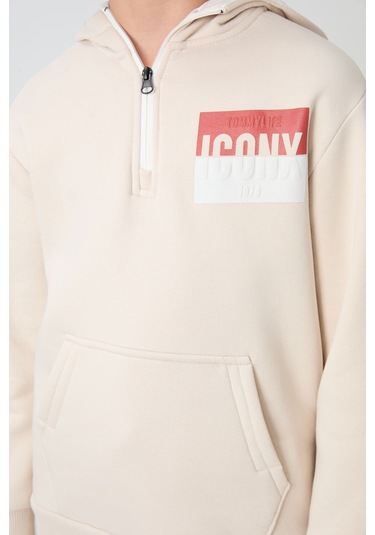 Tommy Life Bej Pamuklu Kalın İçi Tüylü Yumuşak Dokulu Standart Fit Baskılı Erkek Çocuk Eşofman Takım - 11246 Bej Tommy Life Bej Pamuklu Kalın İçi Tüylü Yumuşak Dokulu Standart Fit Baskılı Erkek Çocuk Eşofman Takım - 11246 Bej