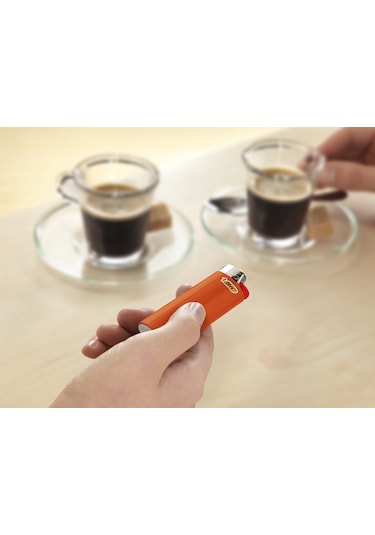 Bic J6 Taşlı Maxi Çakmak 50 Adet