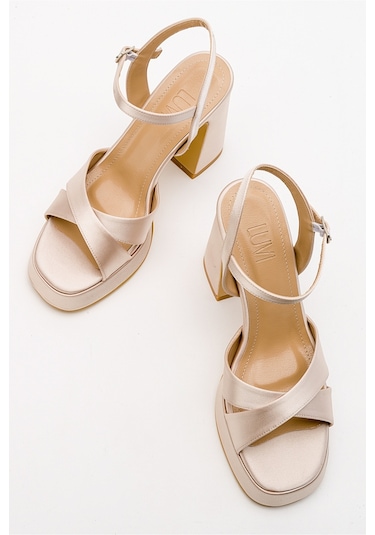 Luvishoes Lello Bej Saten Kadın Topuklu Ayakkabı Bej