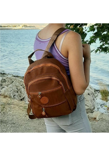 Fiyra S1 Kahve Renk Krinkıl Kumaş Dört Bölmeli Bayan Sırt Çantası-Kahverengi-Std Fiyra S1 Kahve Renk Krinkıl Kumaş Dört Bölmeli Bayan Sırt Çantası-Kahverengi-Std