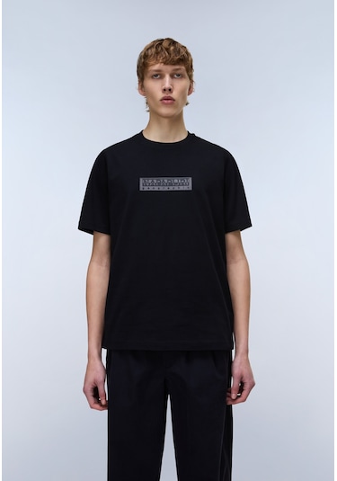 Napapijri S-box Logo Ss 1 Erkek T-shirt-31969 Siyah Napapijri S-box Logo Ss 1 Erkek T-shirt-31969 Siyah