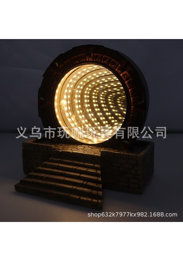 Wezone Ev Dekorasyonu Aydınlatabilir Reçine Figürü -星际之门 Modeli, Konforlu Ev Ortamı İçin Pratik Ve Dayanıklı Dekor Gümüş