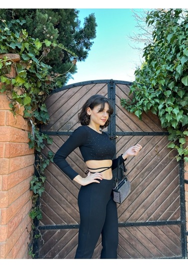 Kadın Paçası Yırtmaç Detaylı Taşlı Bel Bağlamalı Kaşkorse İkili Takım Çok Renkli