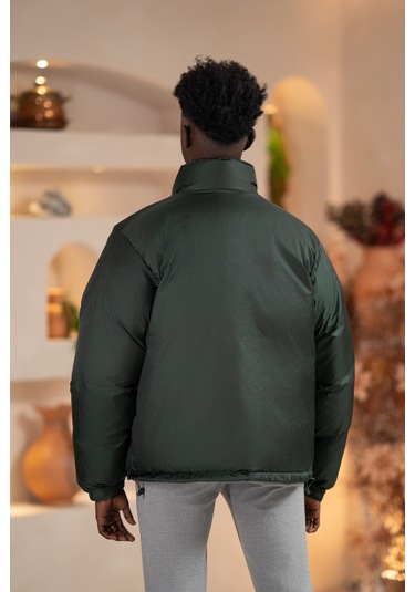 Oversize Bol Kesim Dik Yaka Fermuar Kapamalı Şişme Mont Yeşil