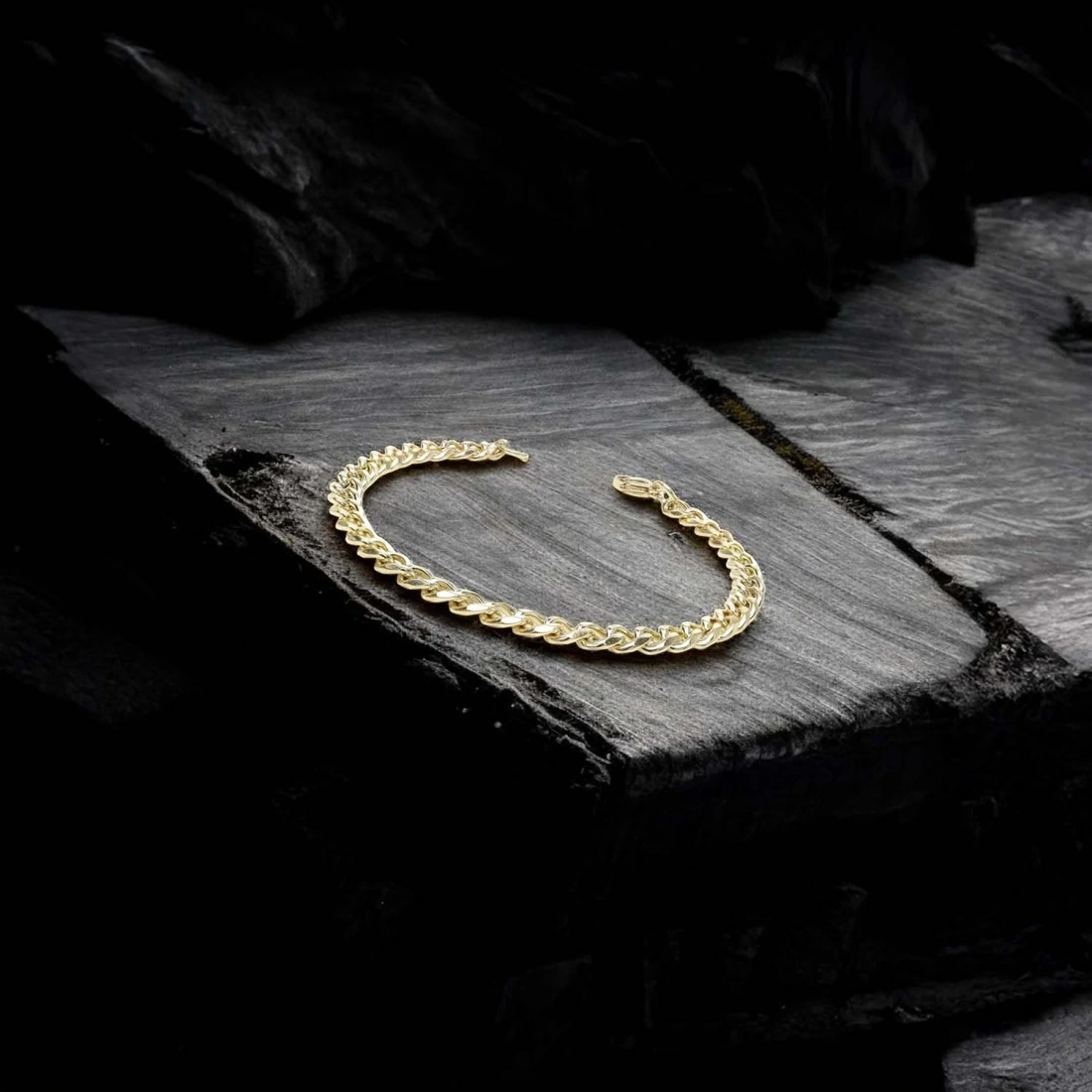 Moncuk Design Yassı Mariner Sarı Çelik Zincir Bileklik 1.6x6mm 3351czb1d85 Sarı