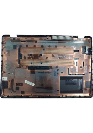 Casper Nırvana S500 Alt Kasa Ethernet Kapagı Üzerinde