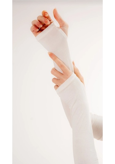 Pratik Tesettür Kolluk Penye Namaz Kolluğu Düz Beyaz