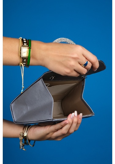 Luvishoes Monako Gri Saten Taşlı Kadın El Çantası Gri