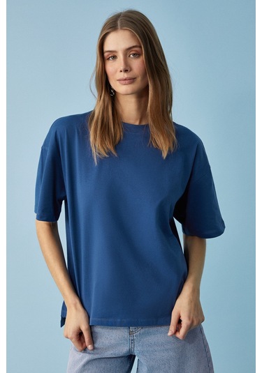 Jemmy Kadın %100 Organik Pamuk Relaxed Fit Yırtmaçlı Yuvarlak Yakalı Lacivert T-Shirt