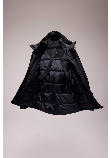 DeFactoFit Su İtici Regular Fit Kapüşonlu Su Geçirmez Parka C6065AX24WNBK81 DeFactoFit Su İtici Regular Fit Kapüşonlu Su Geçirmez Parka C6065AX24WNBK81