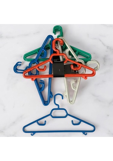 6 Adet Kalın Plastik, Kokusuz, Kaydırmaz, Elbise, Pantolon Ve Ceket Askısı Karışık