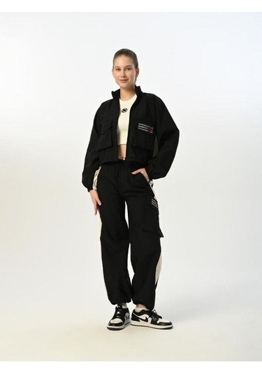 Kız Çocuk Paraşüt Kumaş Cepli Crop Ceket Pantolon Takım-15517 Siyah