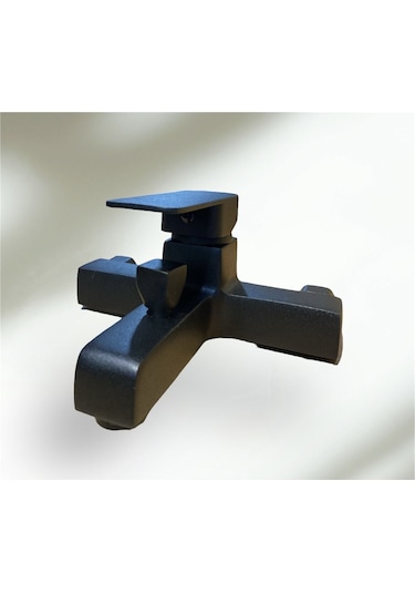 İsaoğlu Yapı Siyah Banyo Bataryası Mat Siyah Kare Banyo Musluğu Pirinç Malzeme Büyük Kare Model Siyah