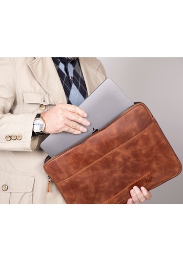 Torıno Tuscan Tan Super Slim 16inç Laptop / Apple Uyumlu MacBook Kılıf Taba