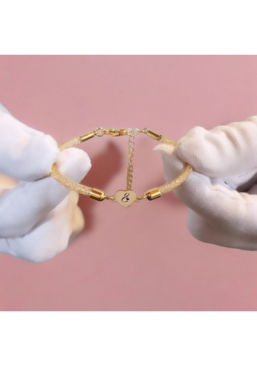 Archin E Harfine Özel 14 Ayar Altın Plakalı Hasır Kordonlu Kalp Motifli Hediye Bileklik-474harf E